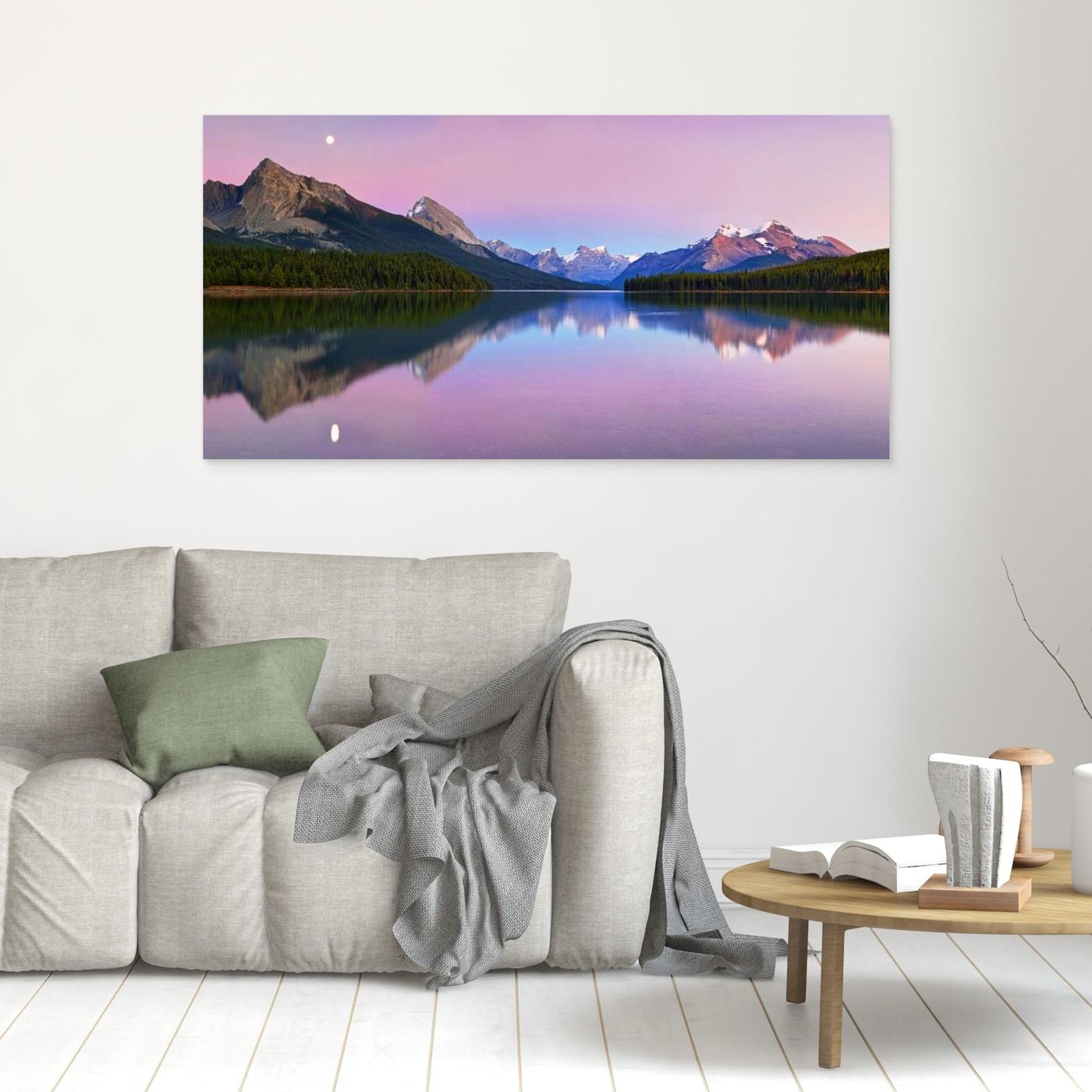 Maligne Lake by Yan Zhang