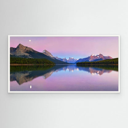 Maligne Lake by Yan Zhang
